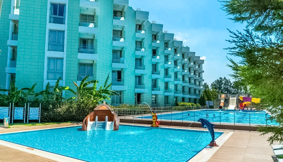 هتل گرند بلیش کوش آداسی